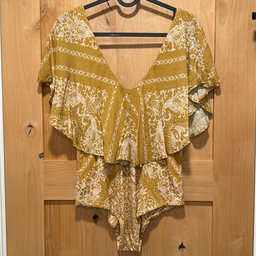 Novella Royale Mustard and Cream Bodysuit
